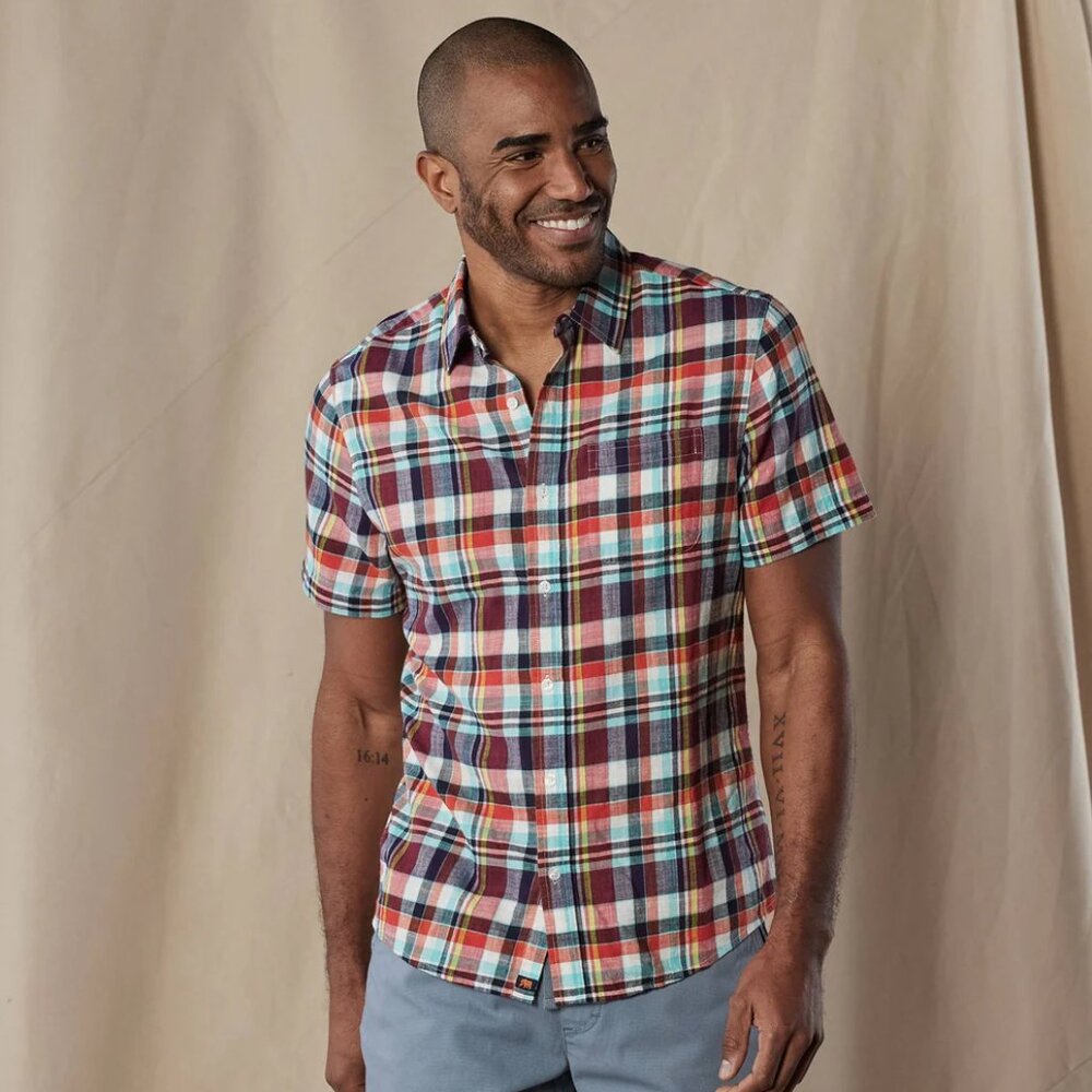 NEW! The Normal Brand Men's Jasper Short Sleeve Button Down Shirt in Vintage Red